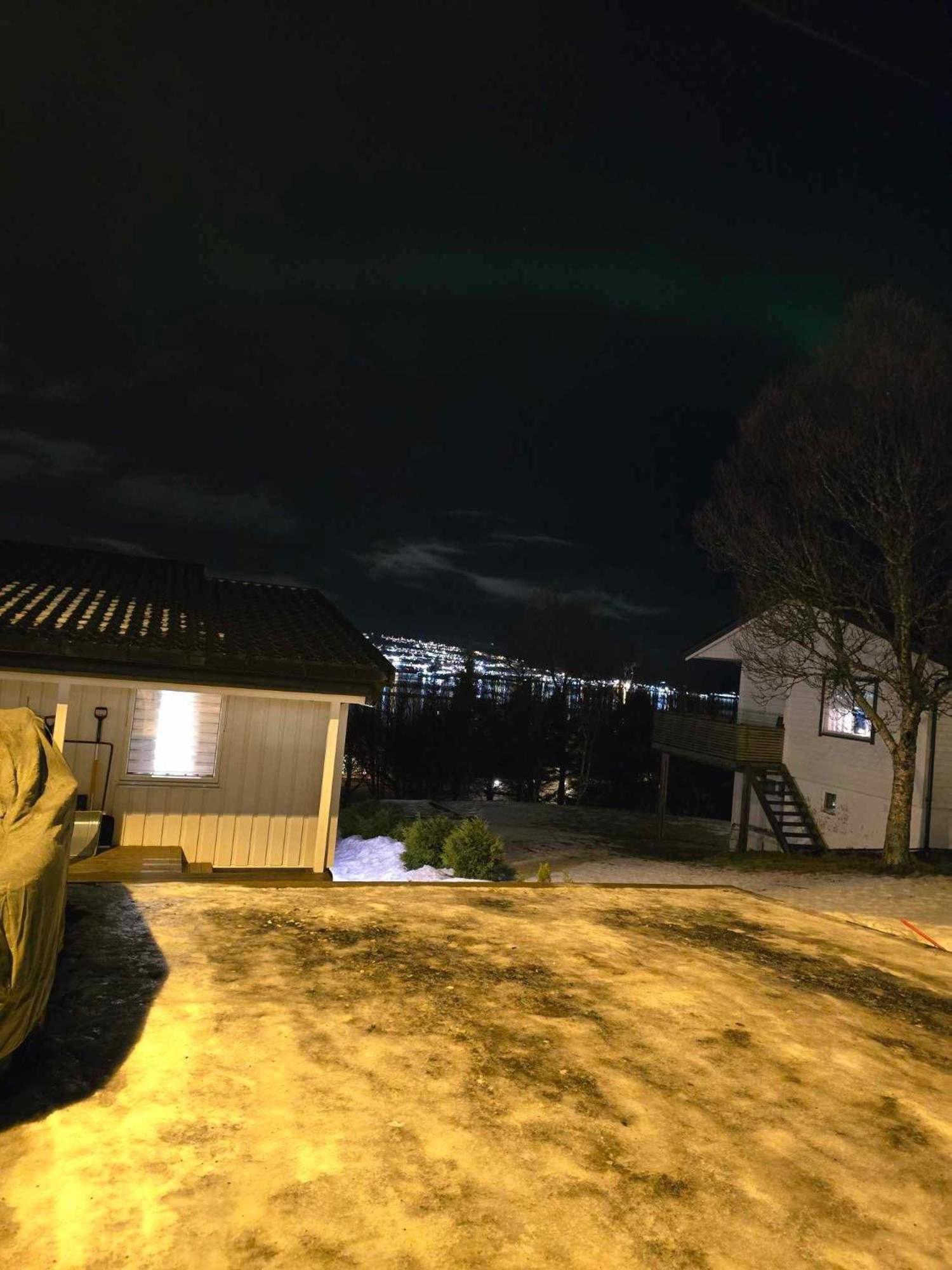 Leilighet Med Fantastisk Utsikt. Тромсё Экстерьер фото